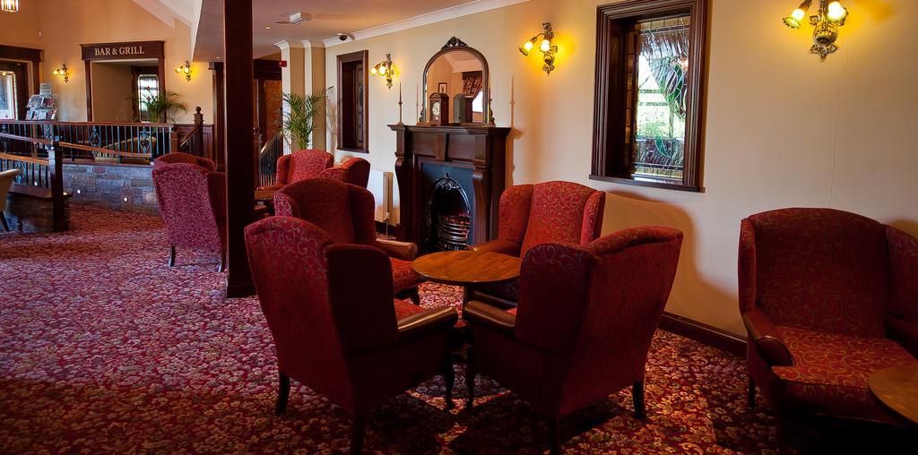 Corr'S Corner Hotel Newtownabbey Exteriör bild