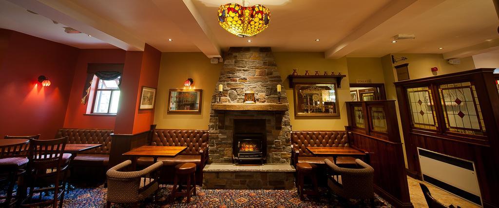 Corr'S Corner Hotel Newtownabbey Exteriör bild