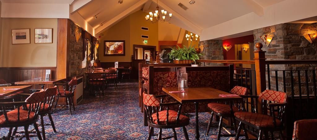 Corr'S Corner Hotel Newtownabbey Exteriör bild