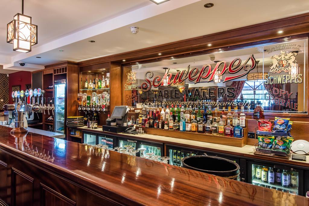 Corr'S Corner Hotel Newtownabbey Exteriör bild